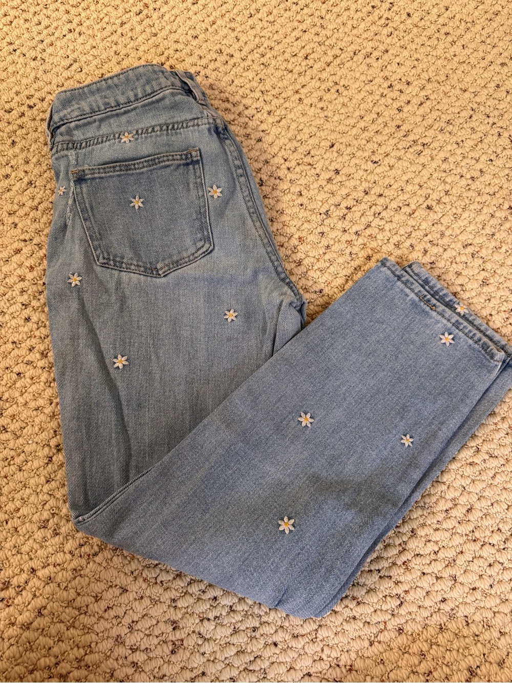 PacSun Light Blue Daisy Embroidered Women’s Jeans